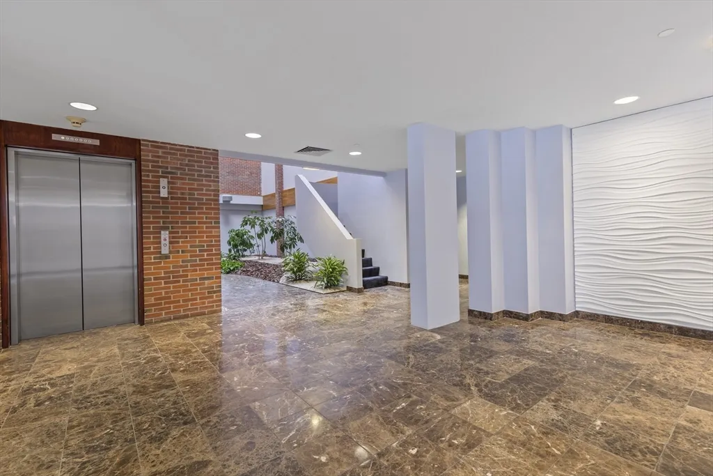 3 bed, 2 bath apartment for rent at 241 Perkins St Unit D405, Jamaica Plain — photo 23 of 29