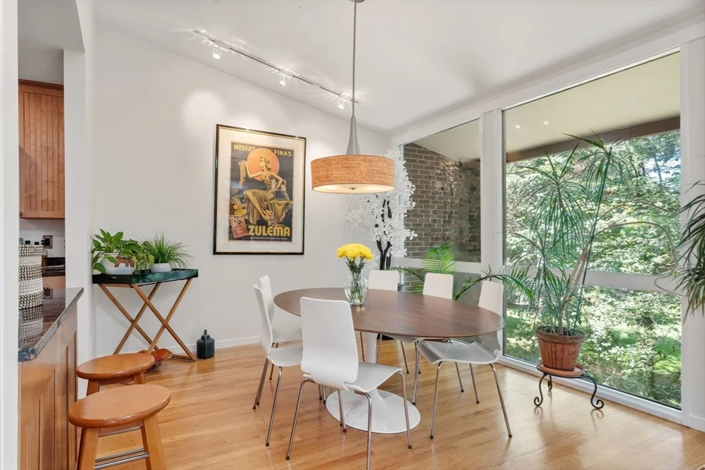 2 bed, 2 bath apartment for rent at 241 Perkins Unit H-402, Jamaica Plain — photo 4 of 32