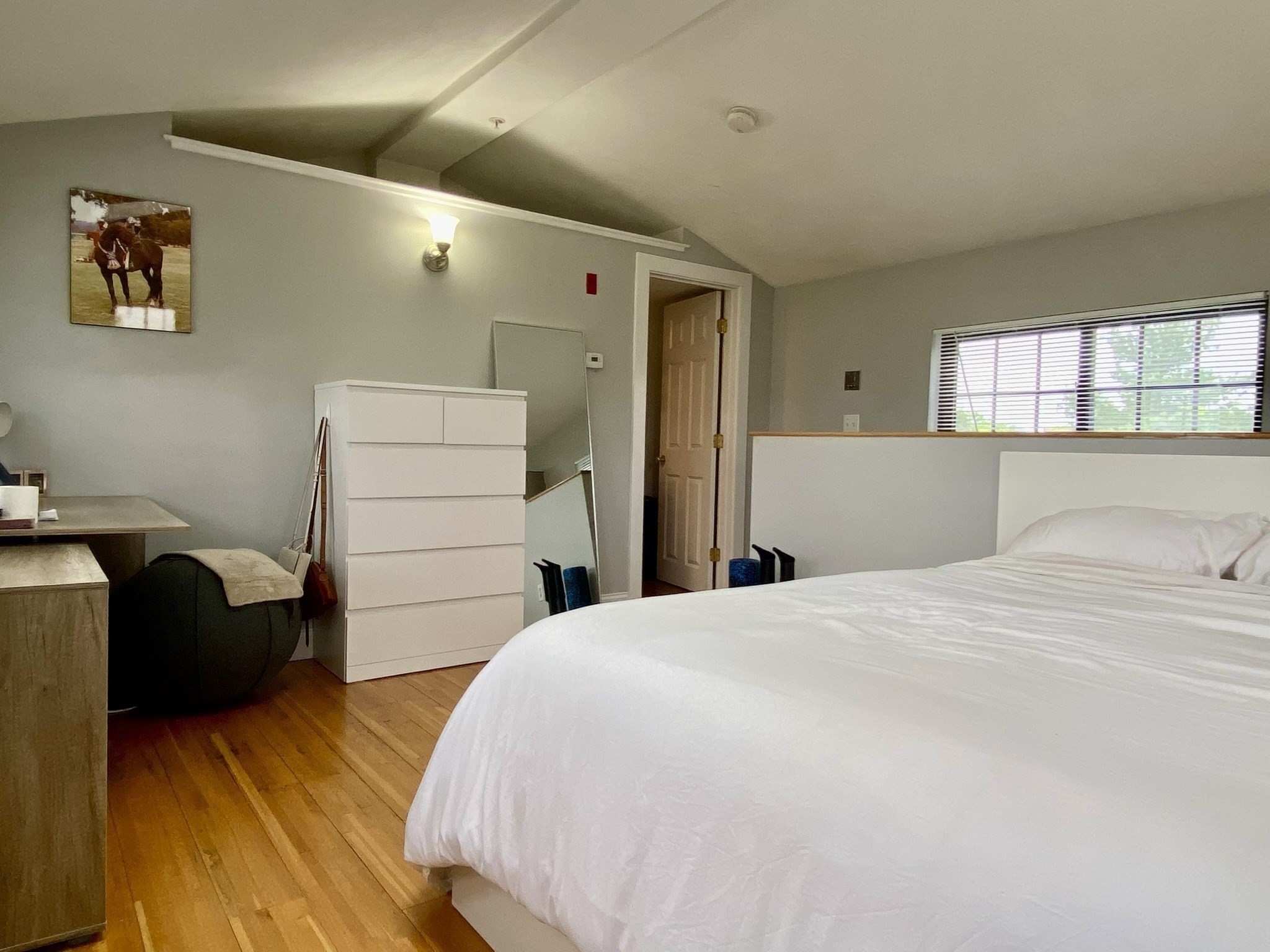 3 bed, 2 bath apartment for rent at 241 River St Unit 10, Riverside — photo 11 of 17