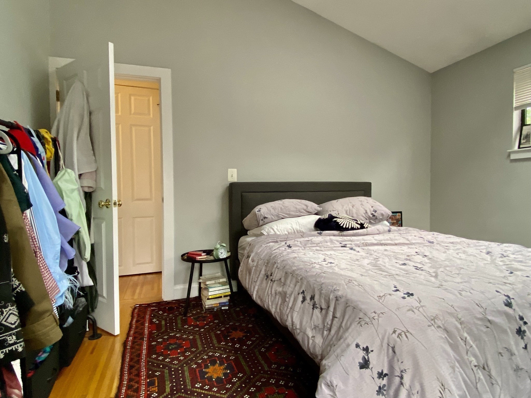 3 bed, 2 bath apartment for rent at 241 River St Unit 10, Riverside — photo 8 of 17