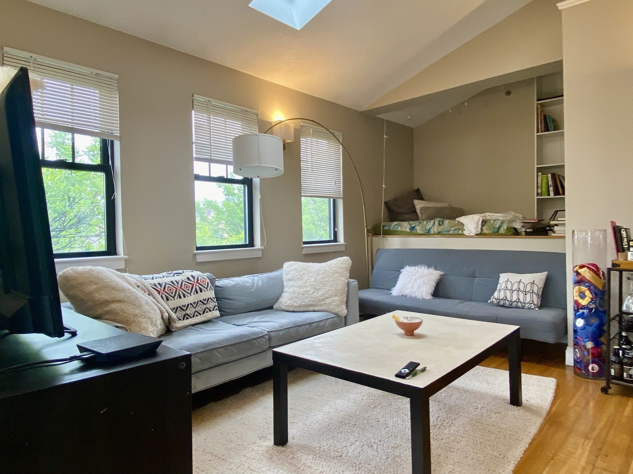 3 bed, 2 bath apartment for rent at 241 River St Unit 10, Riverside