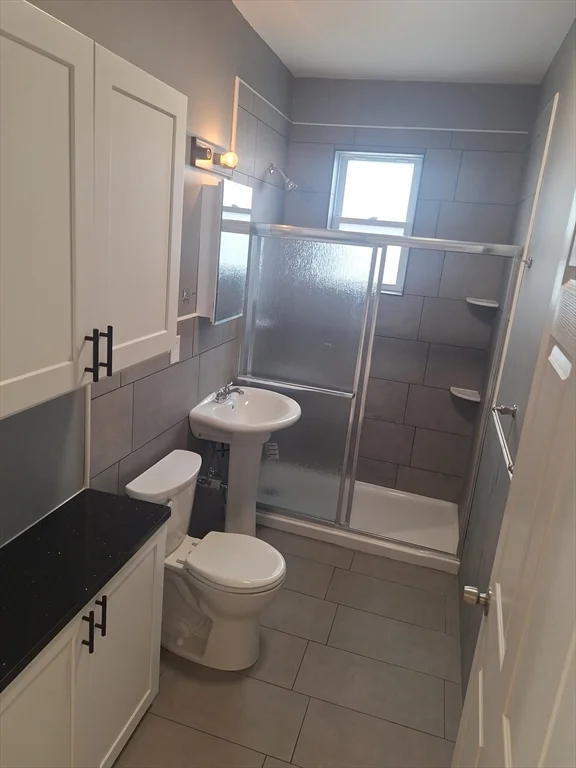2 bed, 1 bath apartment for rent at 241 Walnut St Unit 3, Chelsea — photo 4 of 8