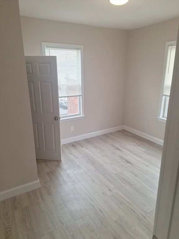 2 bed, 1 bath apartment for rent at 241 Walnut St Unit 3, Chelsea — photo 5 of 8