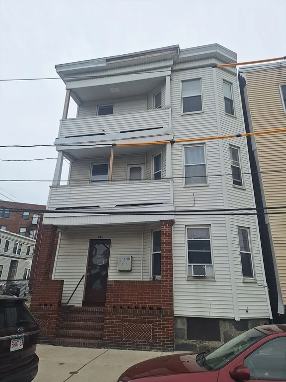 2 bed, 1 bath apartment for rent at 241 Walnut St Unit 3, Chelsea — photo 1 of 8