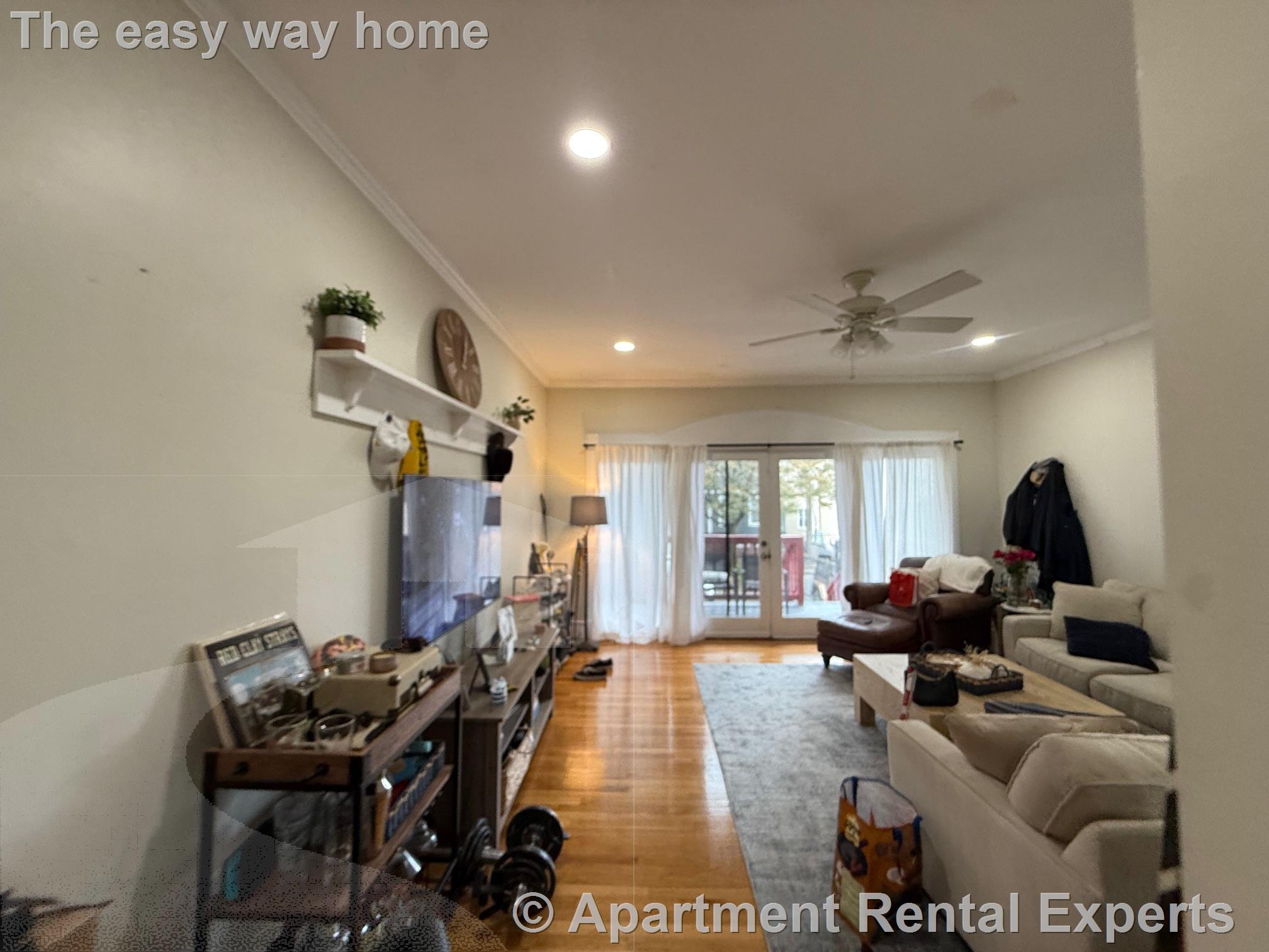 2 bed, 2 bath apartment for rent at 241 West 5th St Unit 1, Addison-Orange — photo 9 of 15