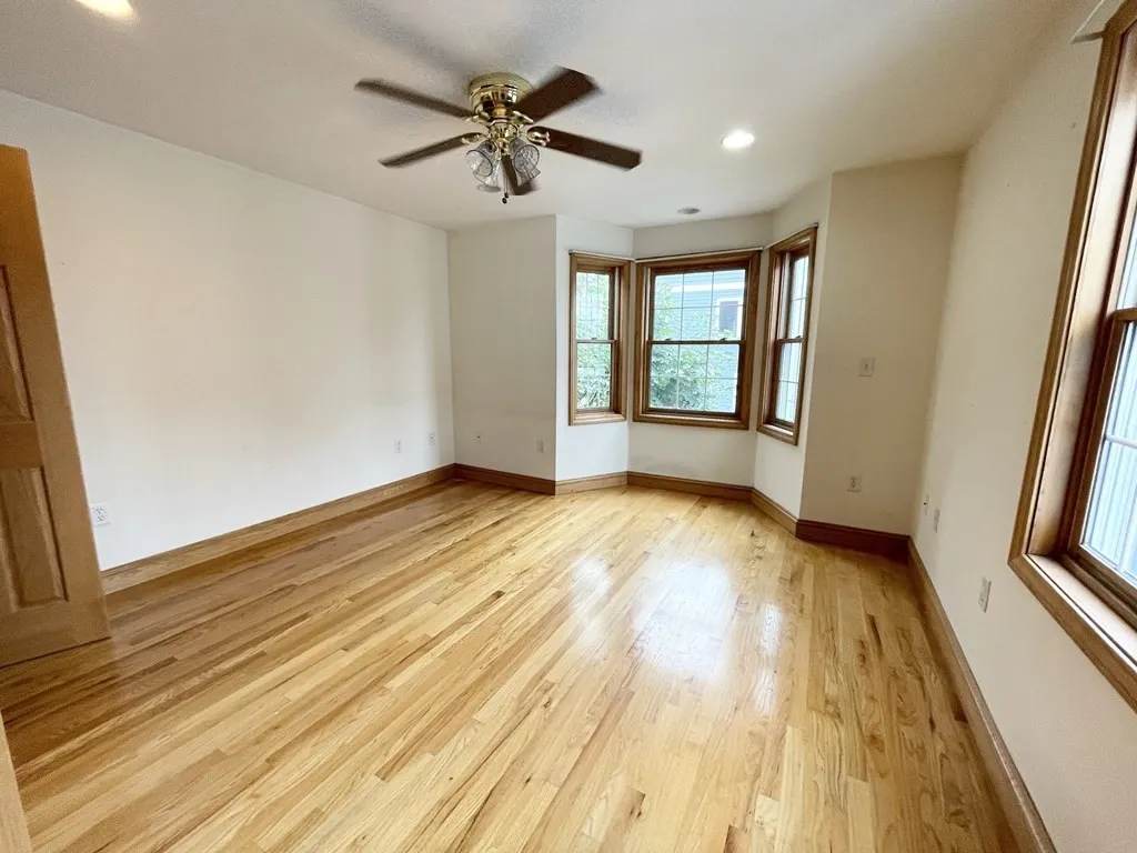 3 bed, 2 bath apartment for rent at 241 West Third Unit 2, South Boston — photo 16 of 20