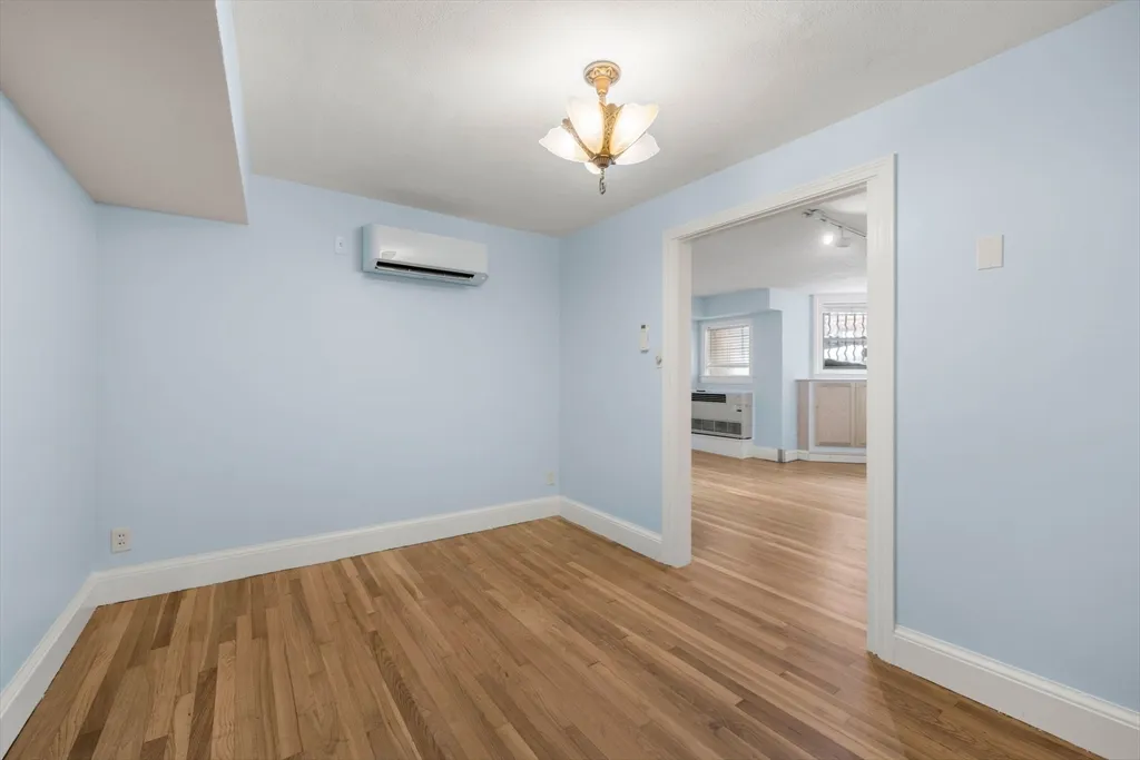 1 bed, 1 bath apartment for rent at 242 Beacon St Unit 1, Back Bay — photo 24 of 29