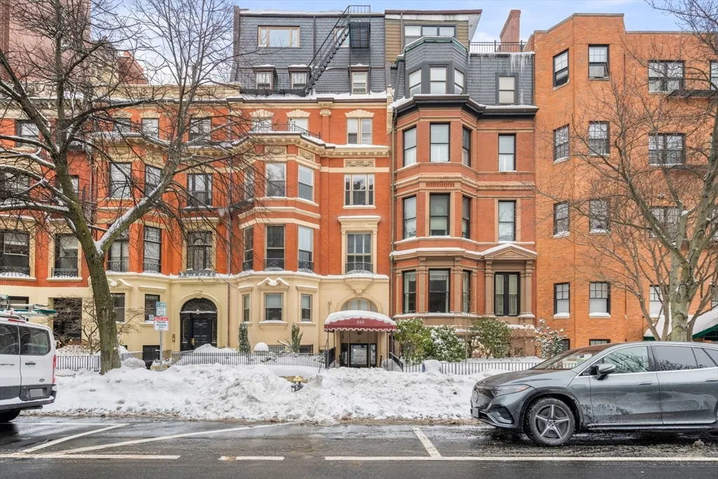 1 bed, 1 bath apartment for rent at 242 Beacon St Unit 1, Back Bay — photo 29 of 29
