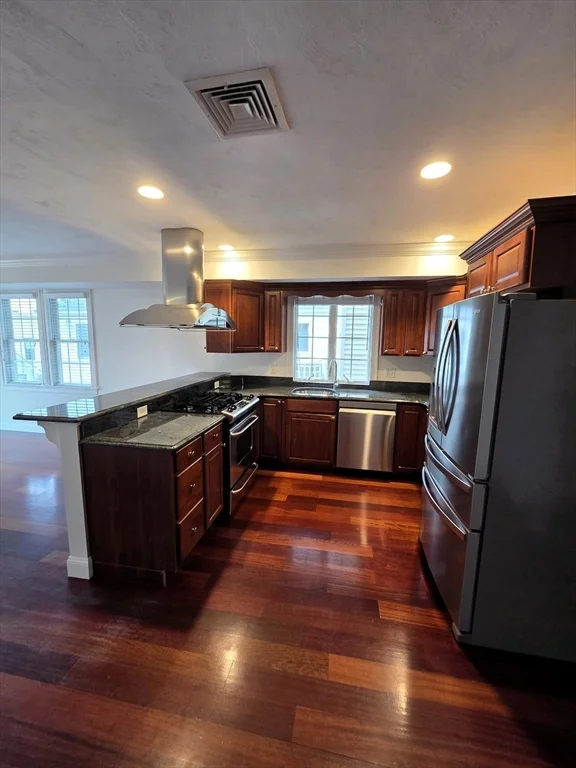 2 bed, 2 bath apartment for rent at 242 Bunker Hill St Unit 1, Charlestown — photo 4 of 19