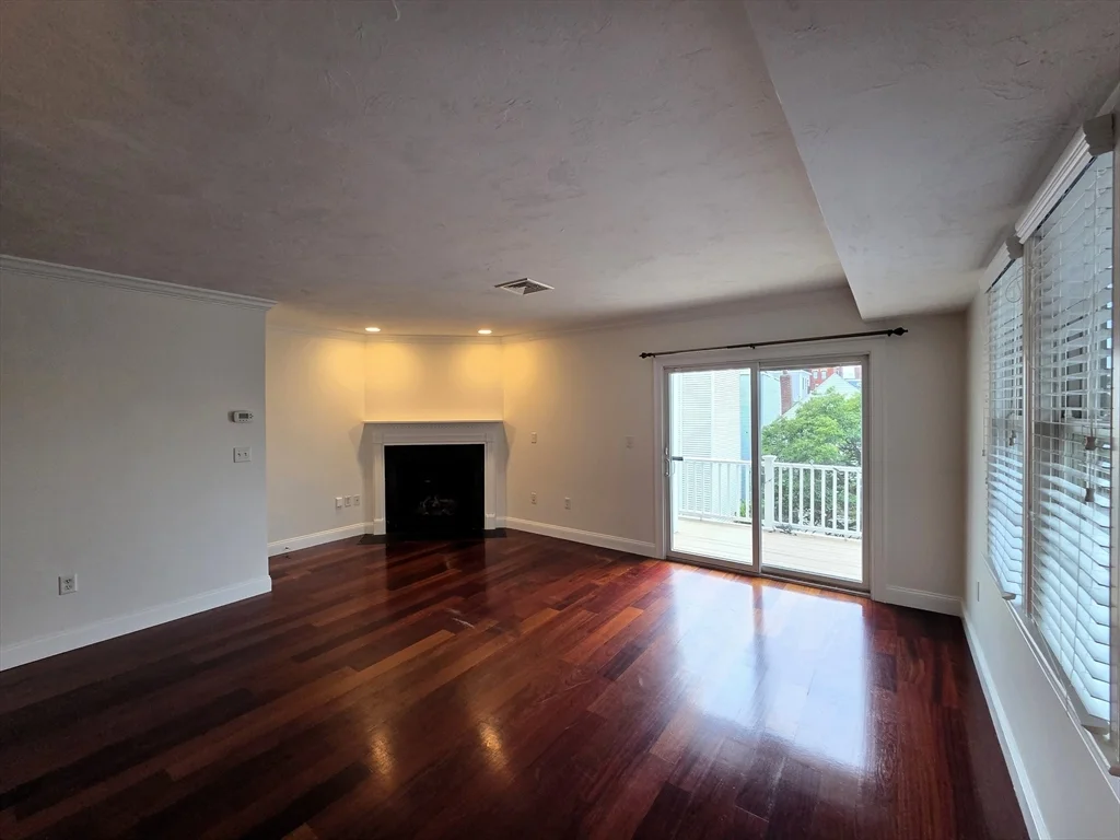 2 bed, 2 bath apartment for rent at 242 Bunker Hill St Unit 1, Charlestown — photo 5 of 19