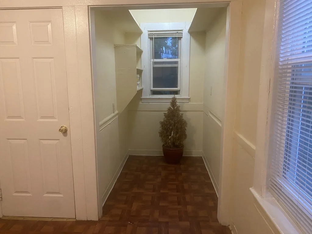 3 bed, 1 bath apartment for rent at 242 Hyde Park Ave Unit 2, Jamaica Plain — photo 15 of 15