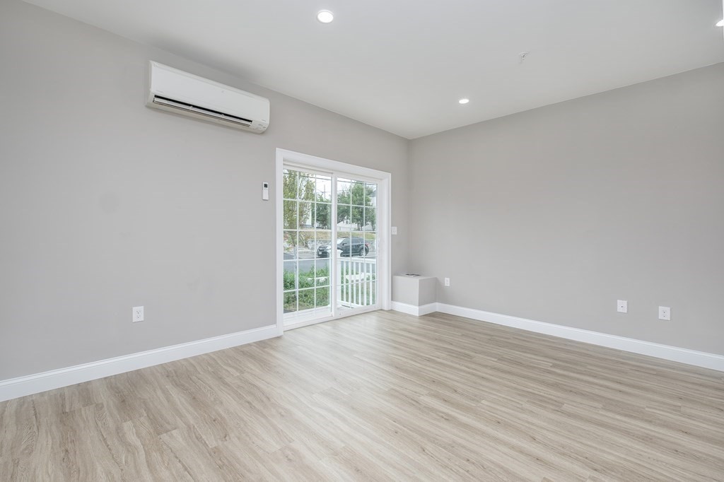 2 bed, 1.5 bath apartment for rent at 242 Mountain Ave Unit 1, Revere — photo 3 of 18
