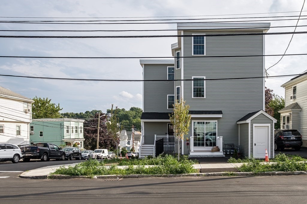 2 bed, 1.5 bath apartment for rent at 242 Mountain Ave Unit 1, Revere — photo 12 of 18