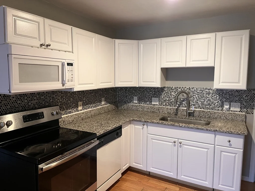 3 bed, 2 bath apartment for rent at 242 Park Ave Unit 5, Revere