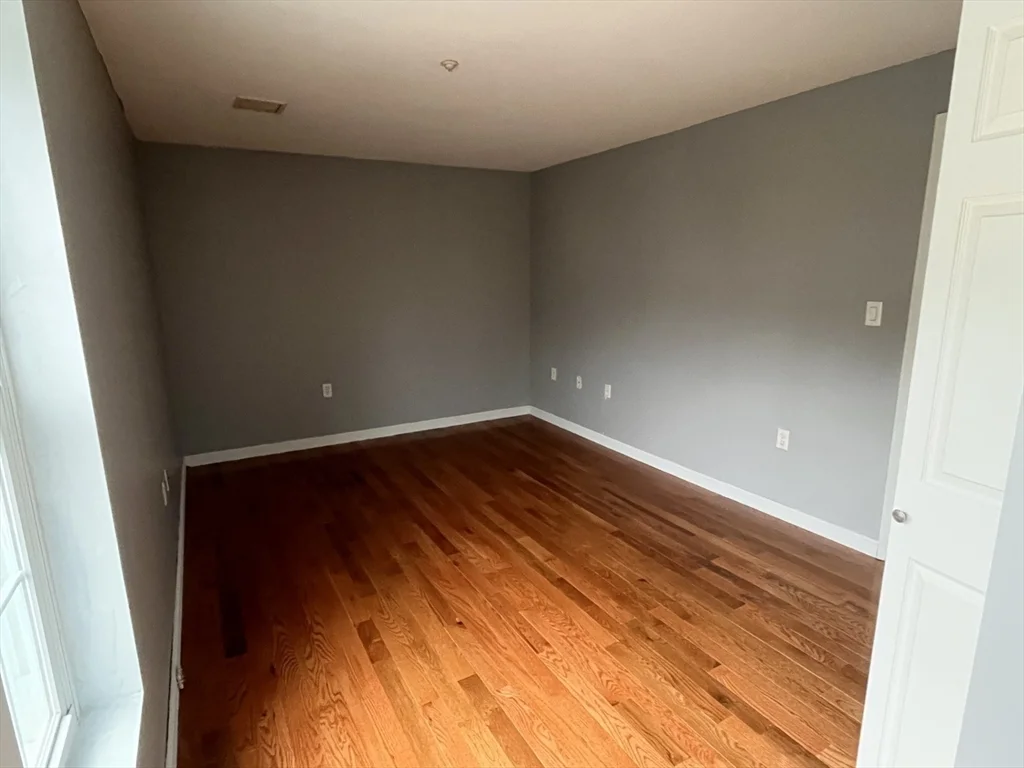 3 bed, 2 bath apartment for rent at 242 Park Ave Unit 5, Revere — photo 16 of 25