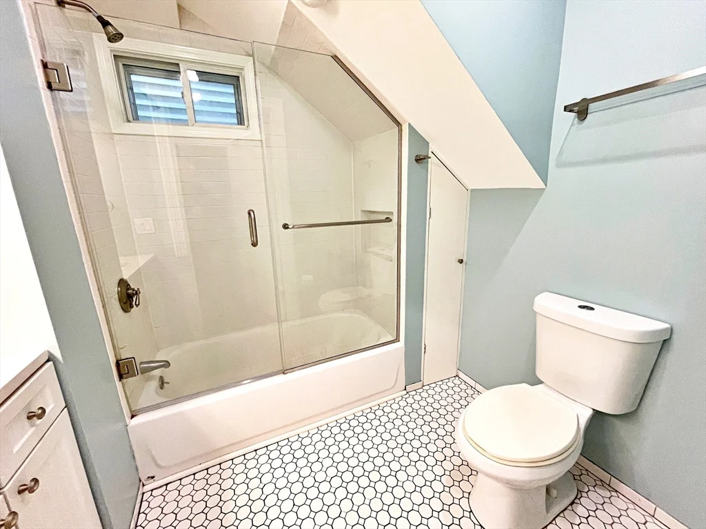 2 bed, 1 bath apartment for rent at 242 Princeton St Unit 1, East Boston — photo 12 of 19