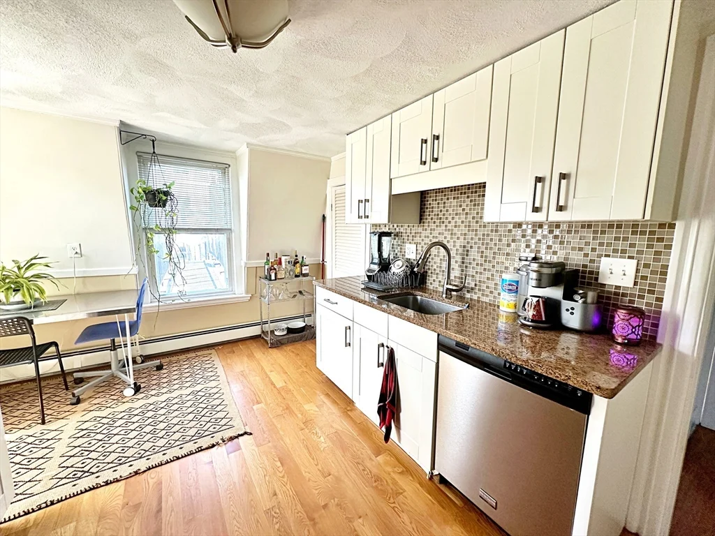 1 bed, 1 bath apartment for rent at 242 Princeton St Unit 3, East Boston — photo 5 of 12