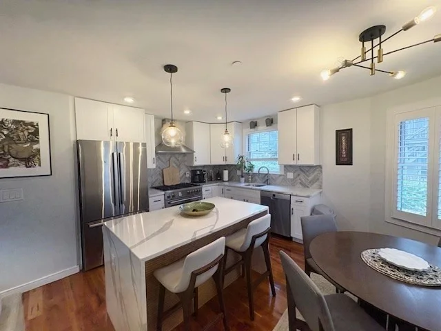 2 bed, 2 bath apartment for rent at 242 R Broadway Unit 1, Winter Hill — photo 1 of 29