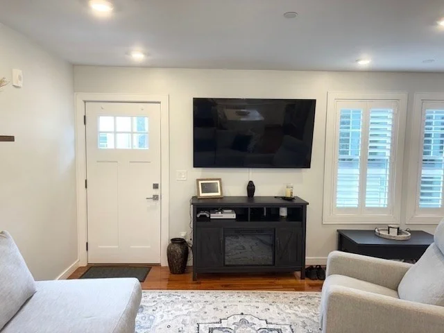 2 bed, 2 bath apartment for rent at 242 R Broadway Unit 1, Winter Hill — photo 10 of 29