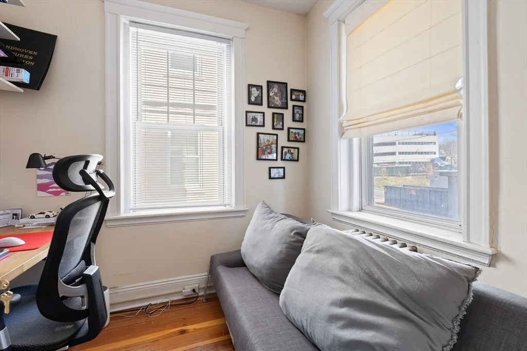 1 bed, 1 bath apartment for rent at 242 South Huntington Ave Unit 3, Jamaica Plain — photo 6 of 16