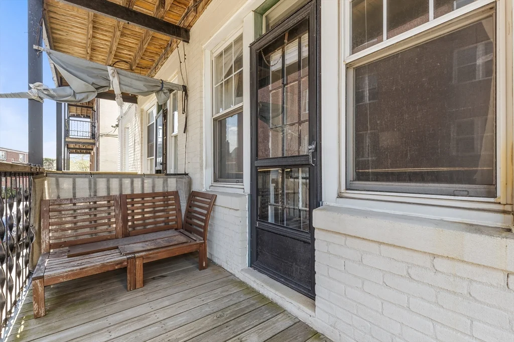 1 bed, 1 bath apartment for rent at 242 South Huntington Ave Unit 3, Jamaica Plain — photo 13 of 16