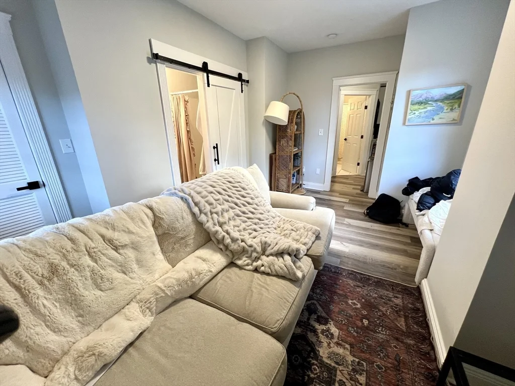 3 bed, 2 bath apartment for rent at 242 W 3rd St Unit 2, South Boston — photo 7 of 21