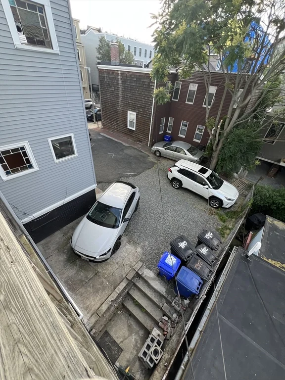 3 bed, 2 bath apartment for rent at 242 W 3rd St Unit 2, South Boston — photo 21 of 21