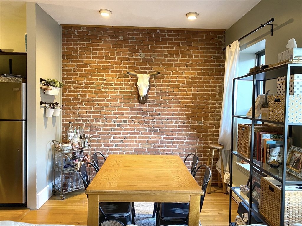 1 bed, 1 bath apartment for rent at 242 West Newton St Unit 4, Back Bay — photo 4 of 7