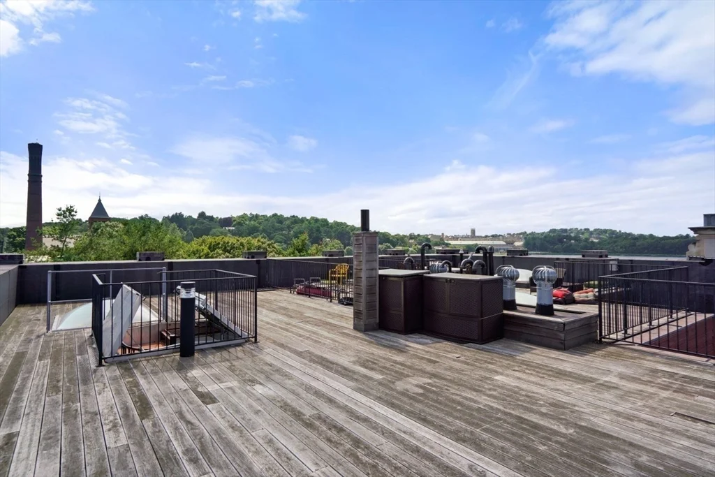 2 bed, 2 bath apartment for rent at 2420 Beacon St Unit PH 6, Brighton — photo 25 of 38