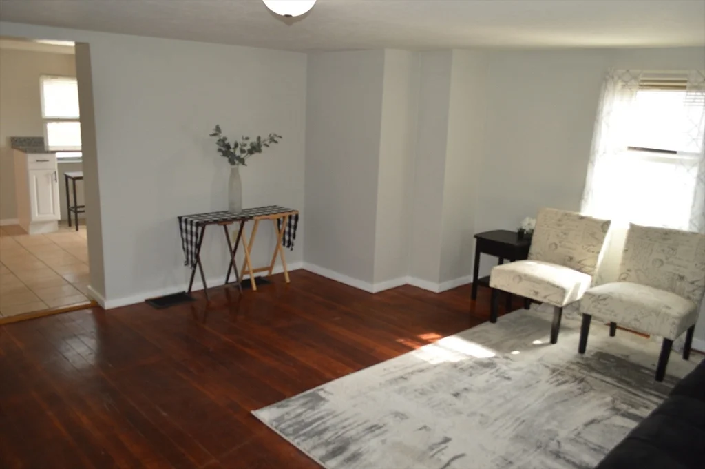 4 bed, 1 bath apartment for rent at 2428-2430 Providence Rd Unit 1, Northbridge — photo 4 of 14