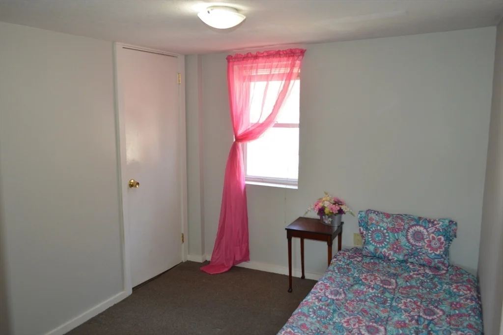 4 bed, 1 bath apartment for rent at 2428-2430 Providence Rd Unit 1, Northbridge — photo 8 of 14