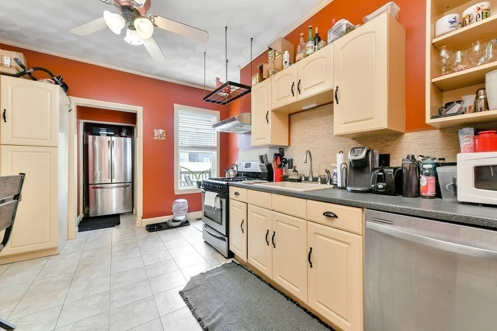 2 bed, 1 bath apartment for rent at 243 Emerson Unit 0, South Boston — photo 5 of 15
