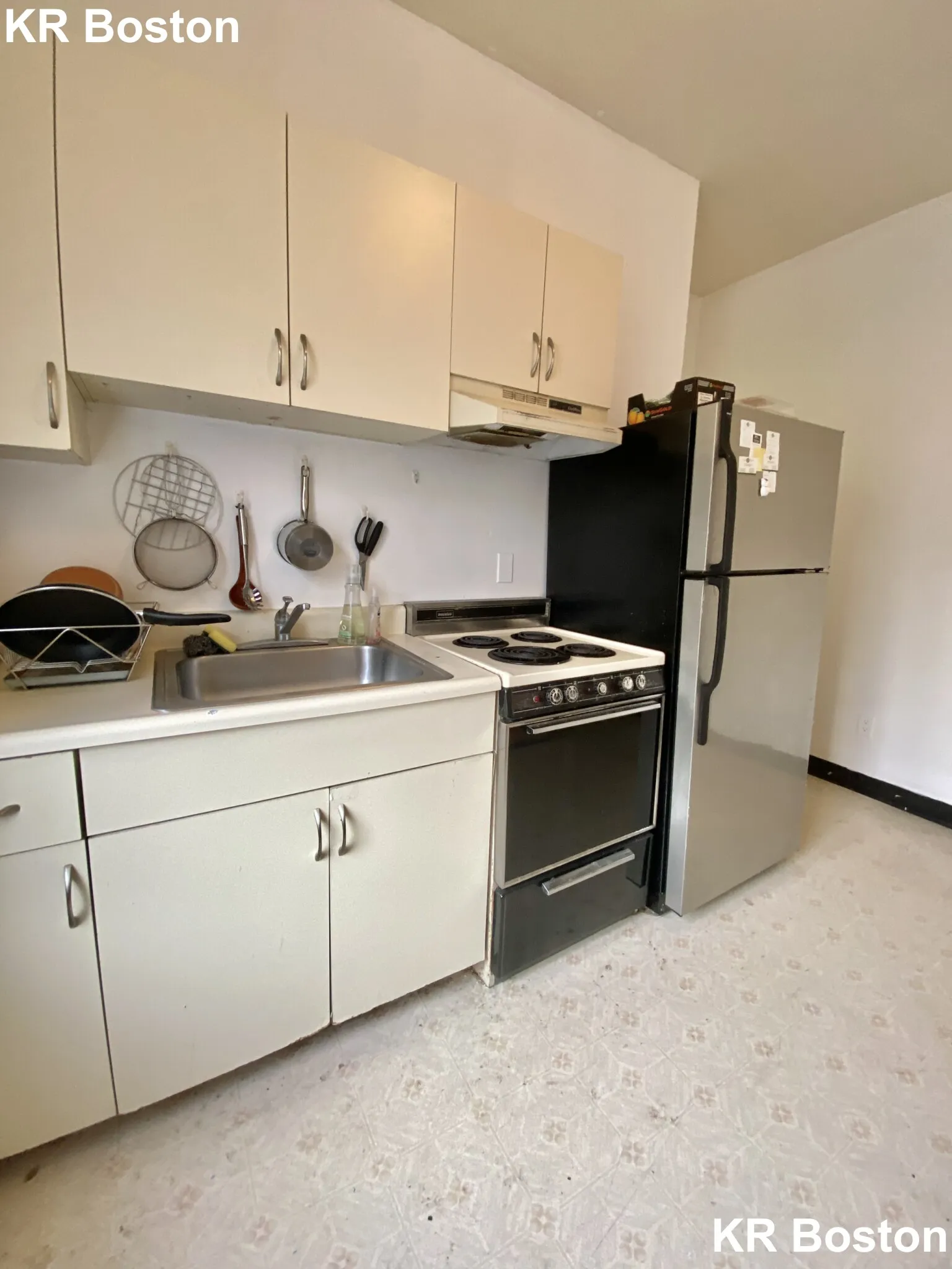 2 bed, 1 bath apartment for rent at 243 Harvard Ave Unit 4, Allston — photo 2 of 25