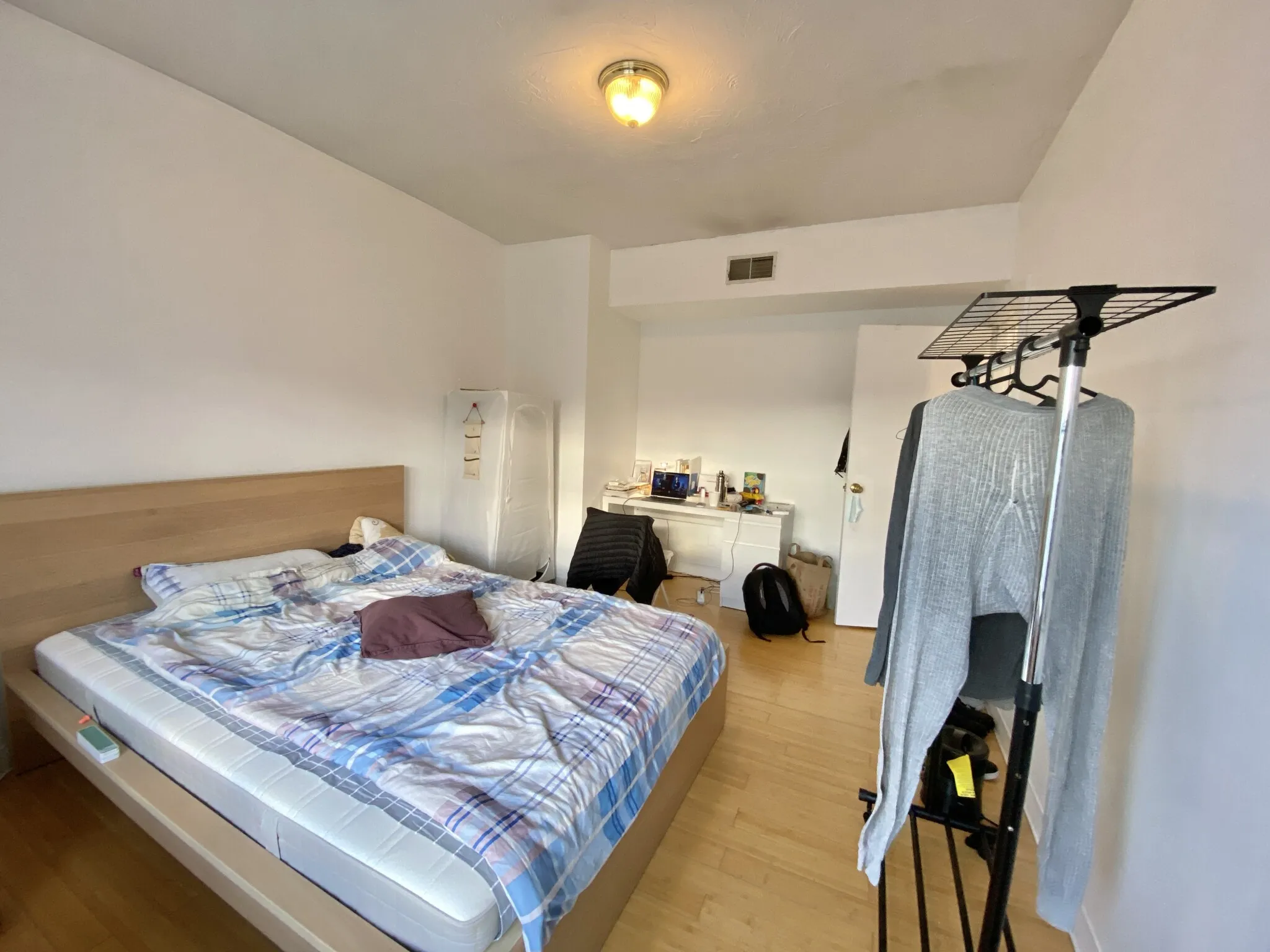 2 bed, 1 bath apartment for rent at 243 Harvard Ave Unit 6, Allston — photo 11 of 16