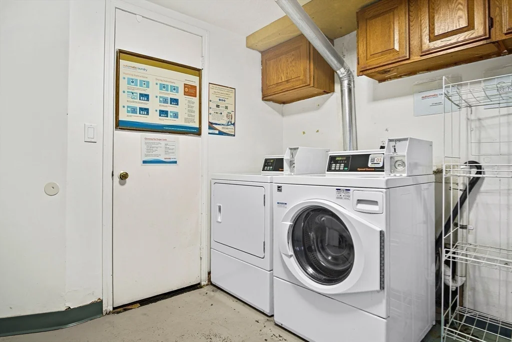 1 bed, 1 bath apartment for rent at 243 Lake St Unit 1, Waltham — photo 7 of 11