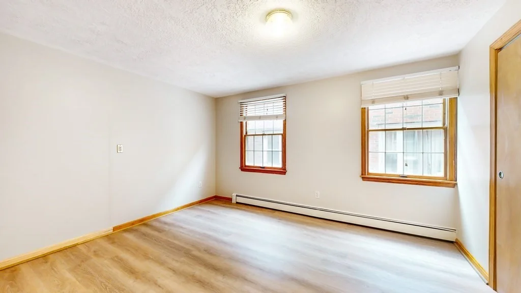 2 bed, 1 bath apartment for rent at 243 Lexington St Unit 1, Watertown — photo 11 of 16
