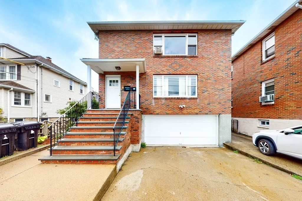 2 bed, 2 bath apartment for rent at 243 Lexington St Unit A, Watertown