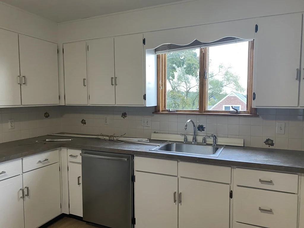 2 bed, 2 bath apartment for rent at 243 Lexington St Unit A, Watertown — photo 2 of 17