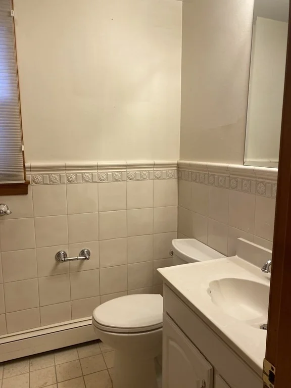 2 bed, 2 bath apartment for rent at 243 Lexington St Unit A, Watertown — photo 10 of 17