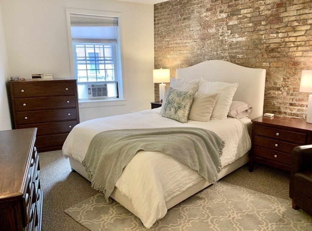 2 bed, 1 bath apartment for rent at 243 North St Unit 1, North End — photo 4 of 6