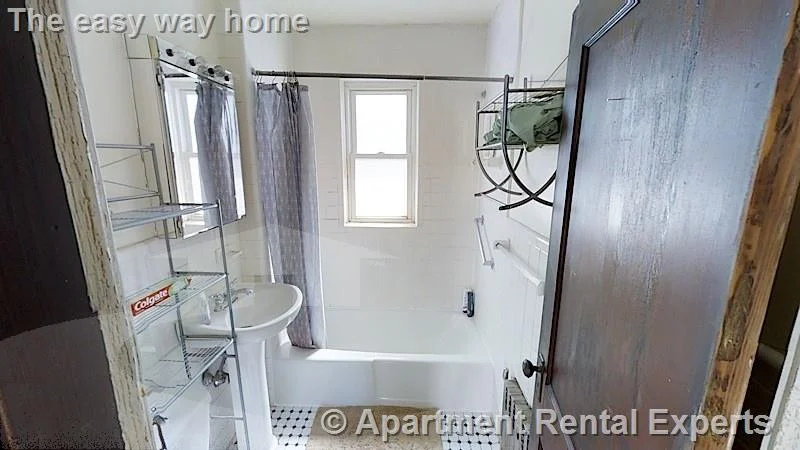 3 bed, 1 bath apartment for rent at 243 Summer St Unit 1, Davis Square — photo 5 of 8