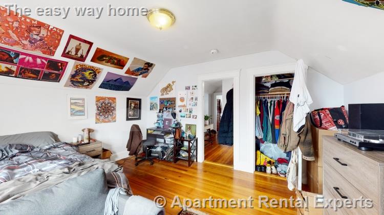 5 bed, 2 bath apartment for rent at 243 Summer St Unit 2, Porter Square — photo 4 of 13