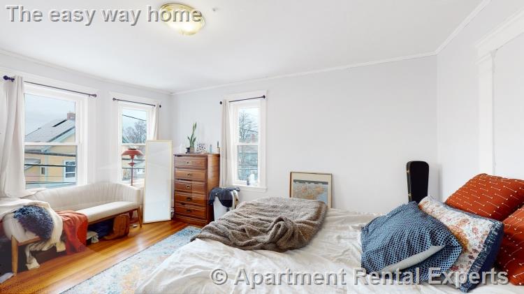 5 bed, 2 bath apartment for rent at 243 Summer St Unit 2, Porter Square — photo 8 of 13