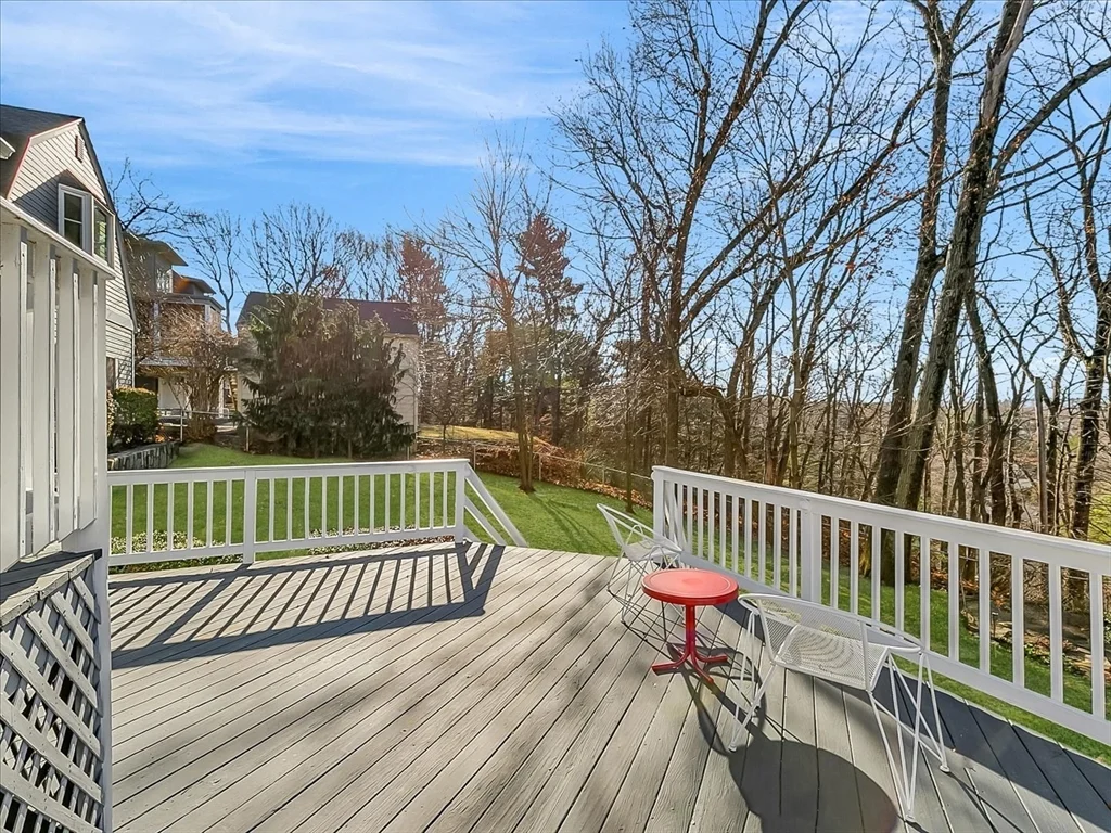 4 bed, 3 bath apartment for rent at 243 Upland Ave, Newton Highlands — photo 8 of 40