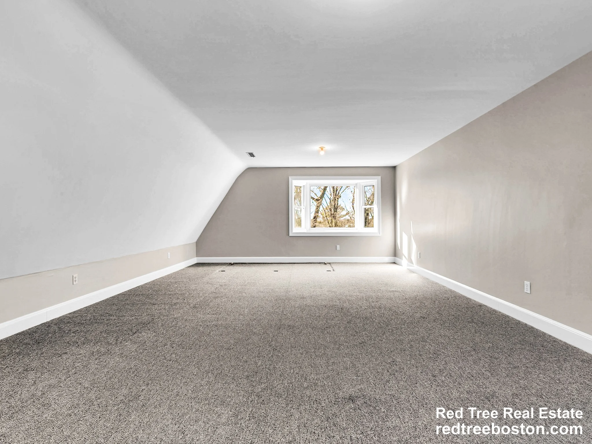 4 bed, 3.5 bath apartment for rent at 243 Upland Ave Unit 1, Newton Highlands — photo 39 of 40