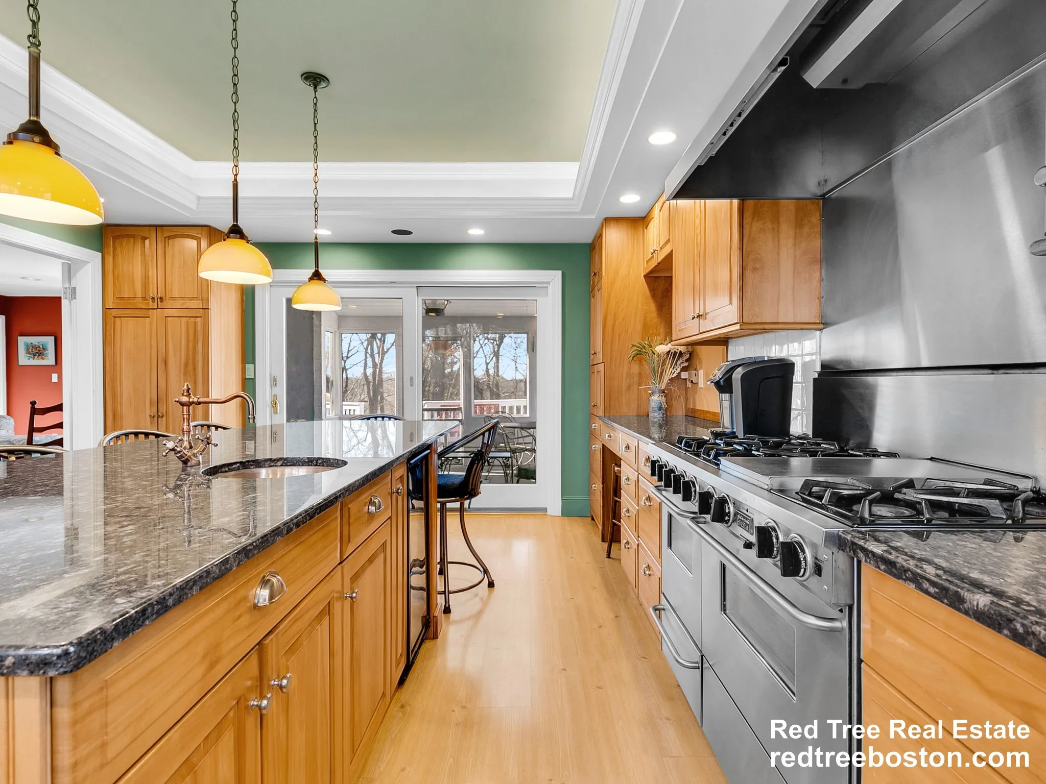 4 bed, 3.5 bath apartment for rent at 243 Upland Ave Unit 1, Newton Highlands — photo 2 of 40