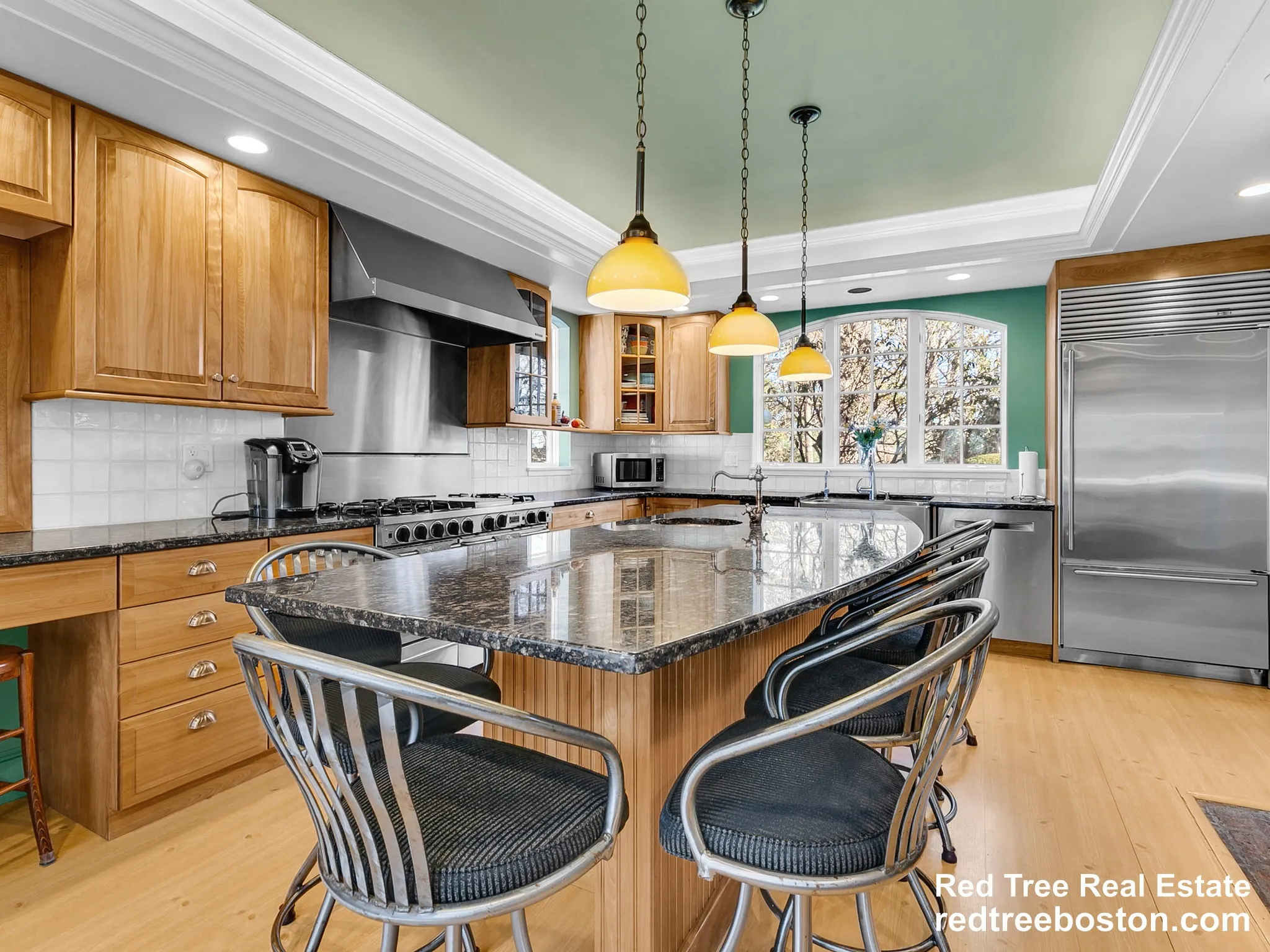 4 bed, 3.5 bath apartment for rent at 243 Upland Ave Unit 1, Newton Highlands — photo 15 of 40