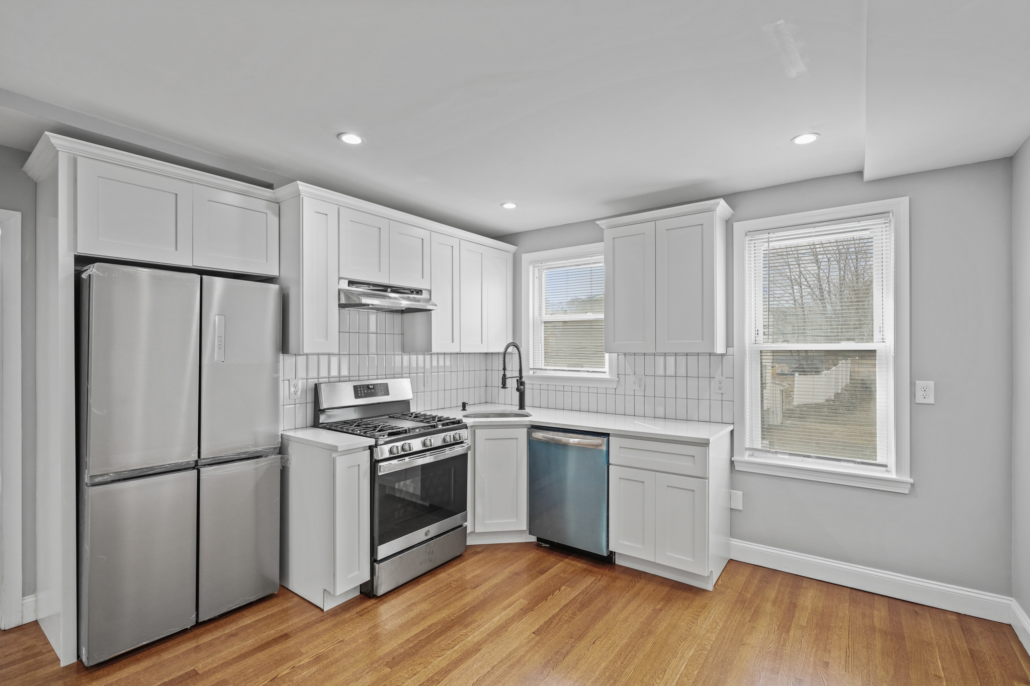 5 bed, 2 bath apartment for rent at 243 West Selden St Unit 2, Mattapan — photo 2 of 40