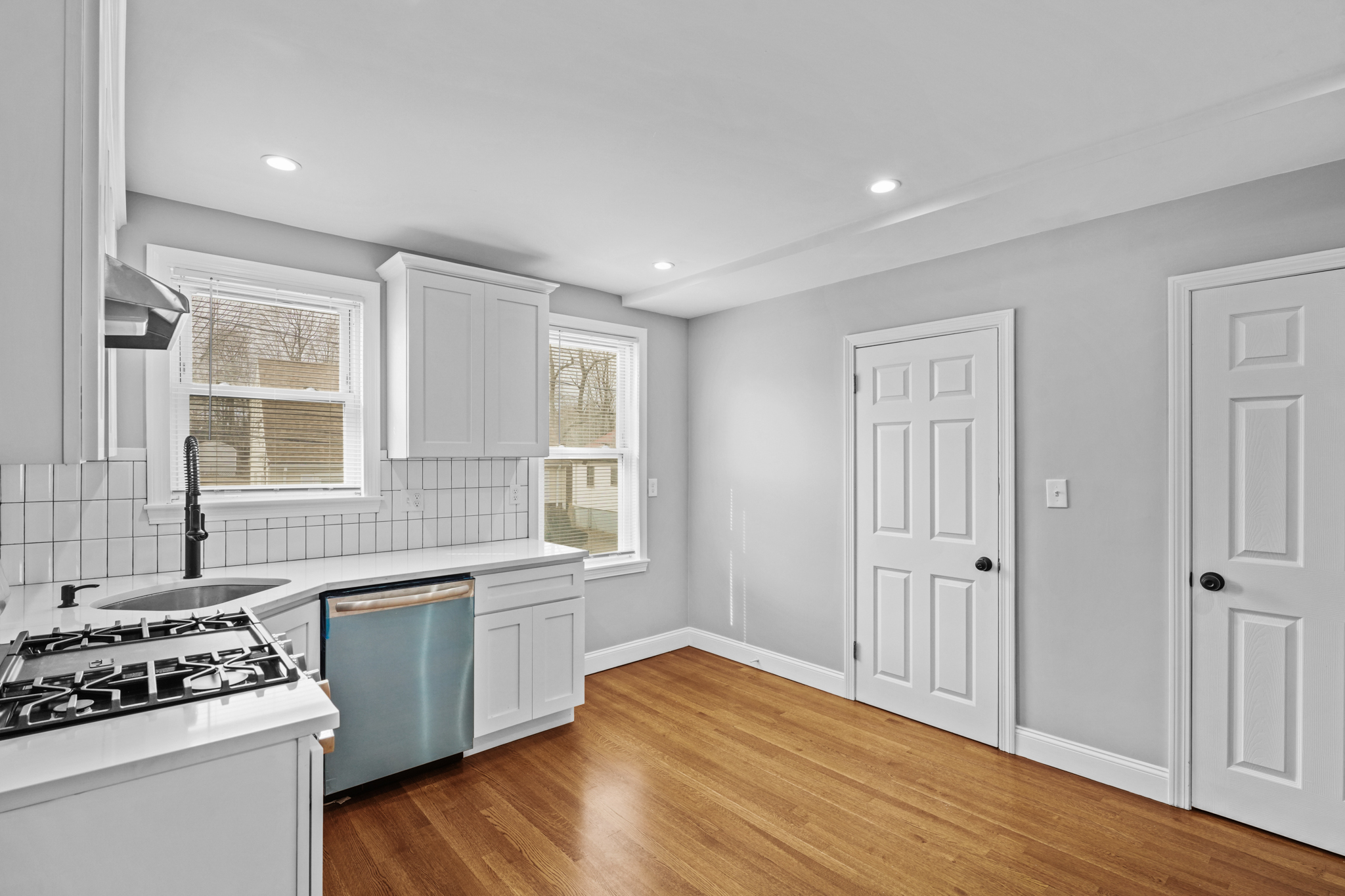 5 bed, 2 bath apartment for rent at 243 West Selden St Unit 2, Mattapan — photo 5 of 40