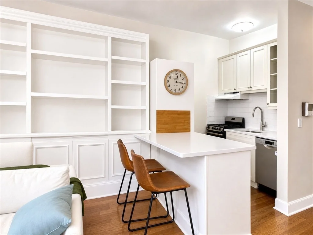 1 bed, 1 bath apartment for rent at 244 Beacon St Unit 3C, Back Bay — photo 6 of 12